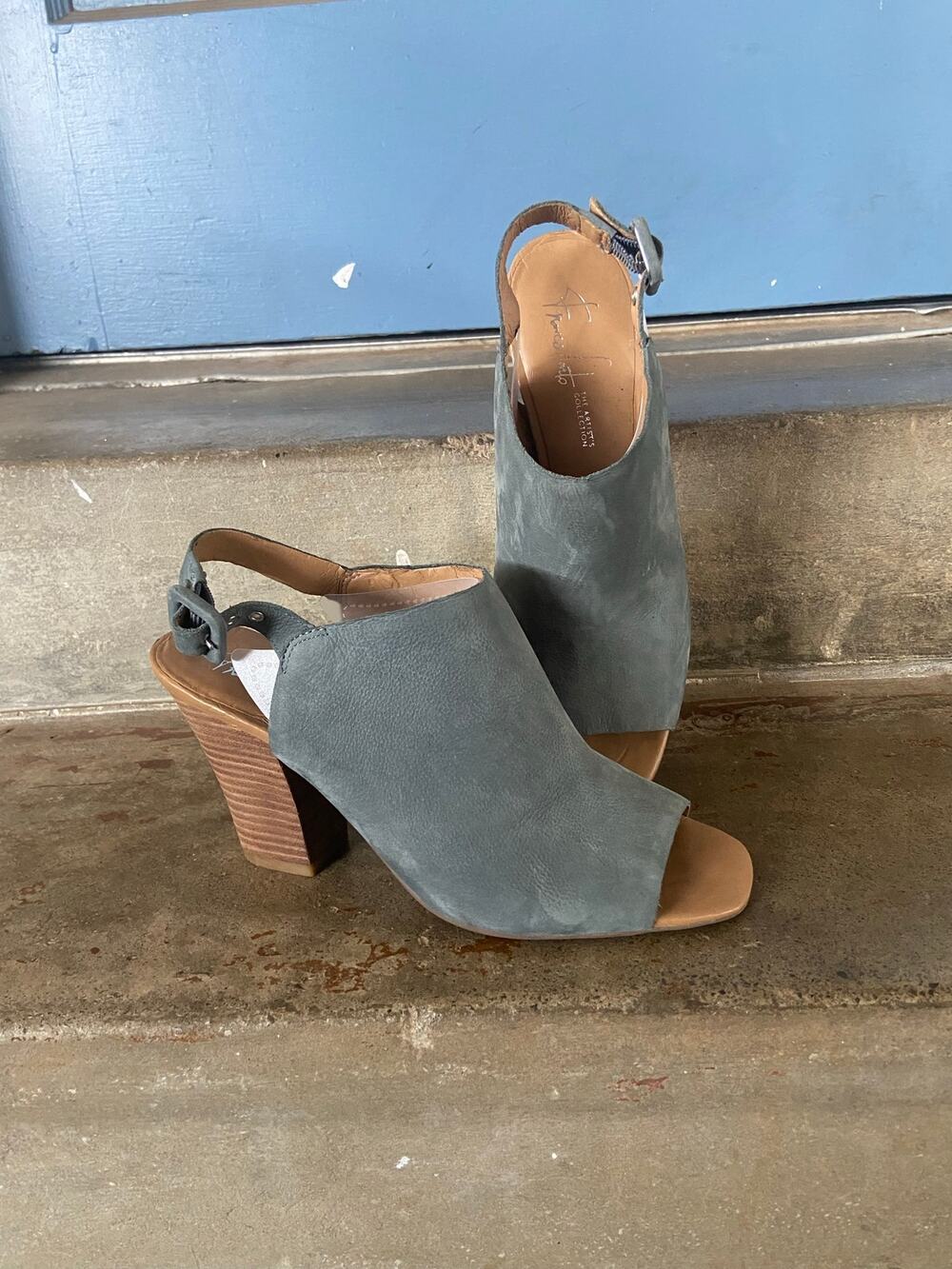 Franco Sarto Monogram denim blue nubuck leather peep toe sandal w/ block heel